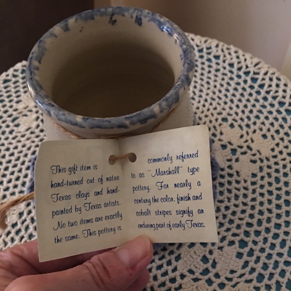 Clay container - Picture 2 of 6